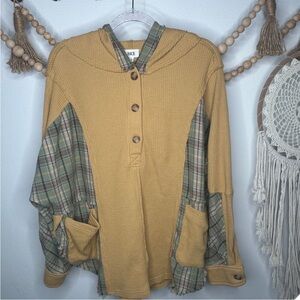 BKE Buckle Pieced Waffle Knit Plaid Henley Hoodie